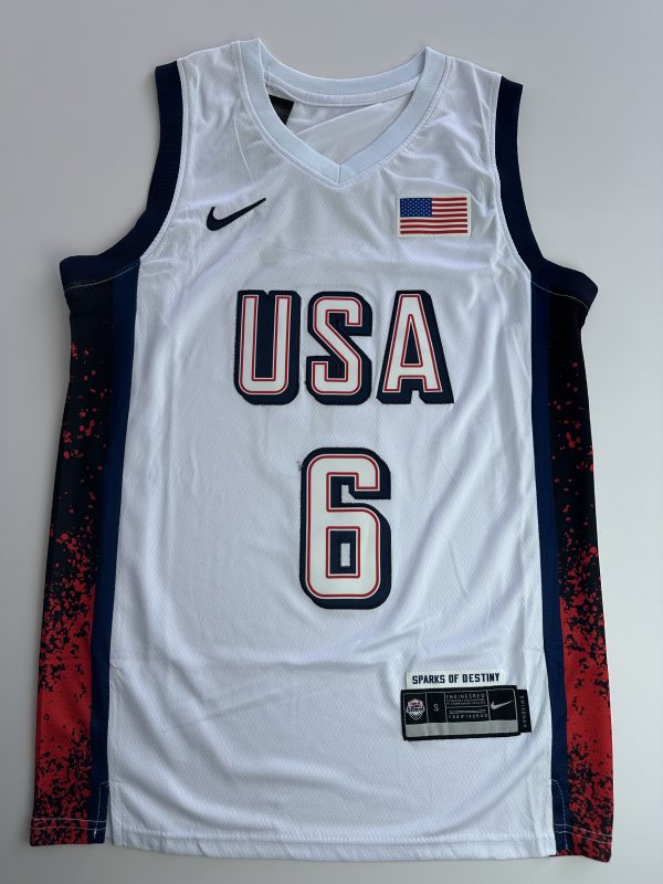 Camiseta USA Basketball LeBron James #6 blanca vista frontal