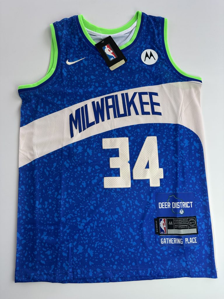 Camiseta NBA Milwaukee Bucks Giannis Antetokounmpo #34 azul City Edition vista frontal