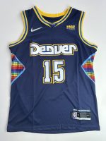 Camiseta NBA Denver Nuggets Nikola Jokić #15 azul City Edition vista frontal