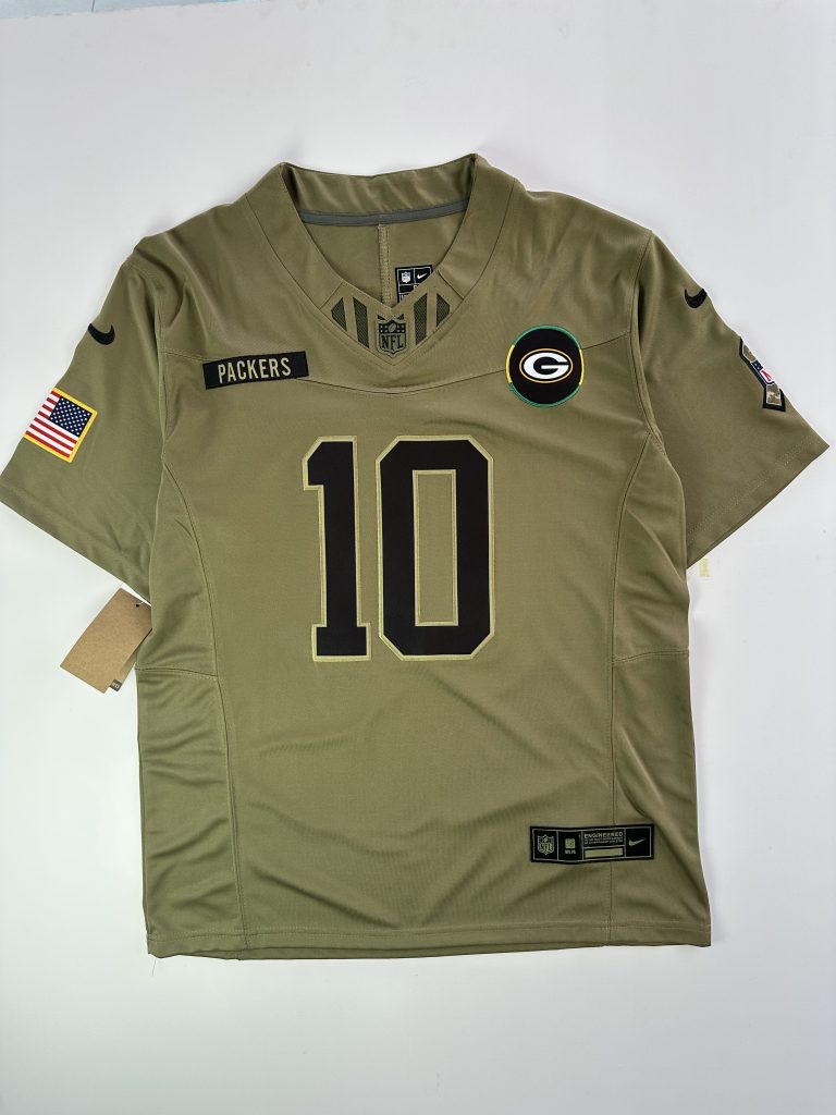 Camiseta NFL Green Bay Packers Jordan Love #10 Salute to Service verde militar vista frontal