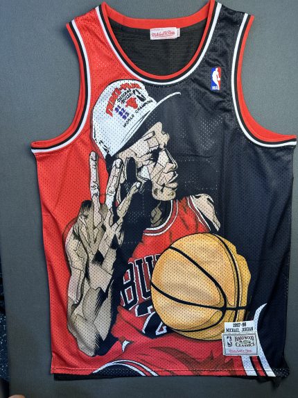 Camiseta Chicago Bulls Michael Jordan #23 Mitchell & Ness Negro