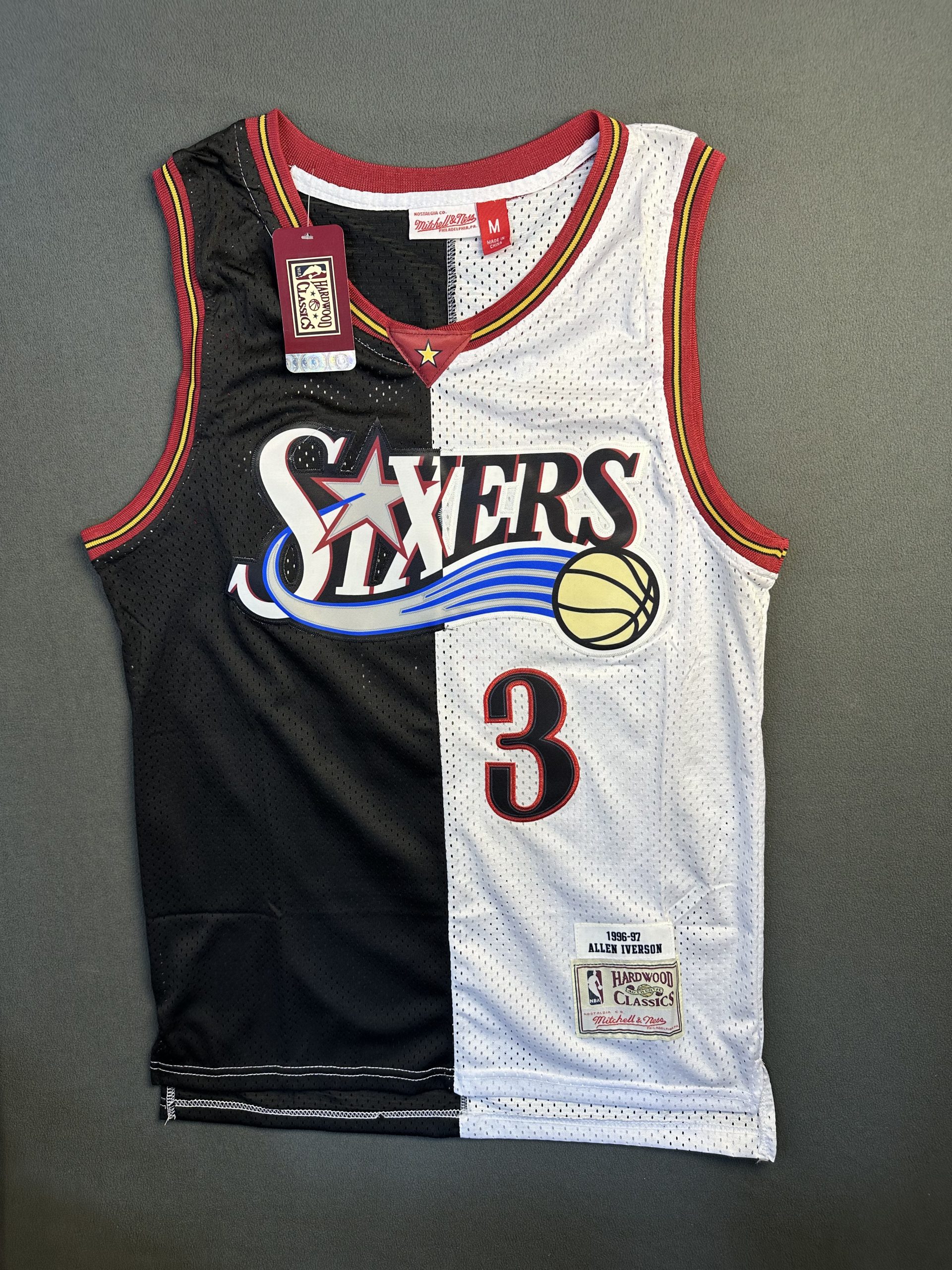 Camiseta Sixers Allen Iverson #3 Mitchell & Ness Negro - Vista frontal