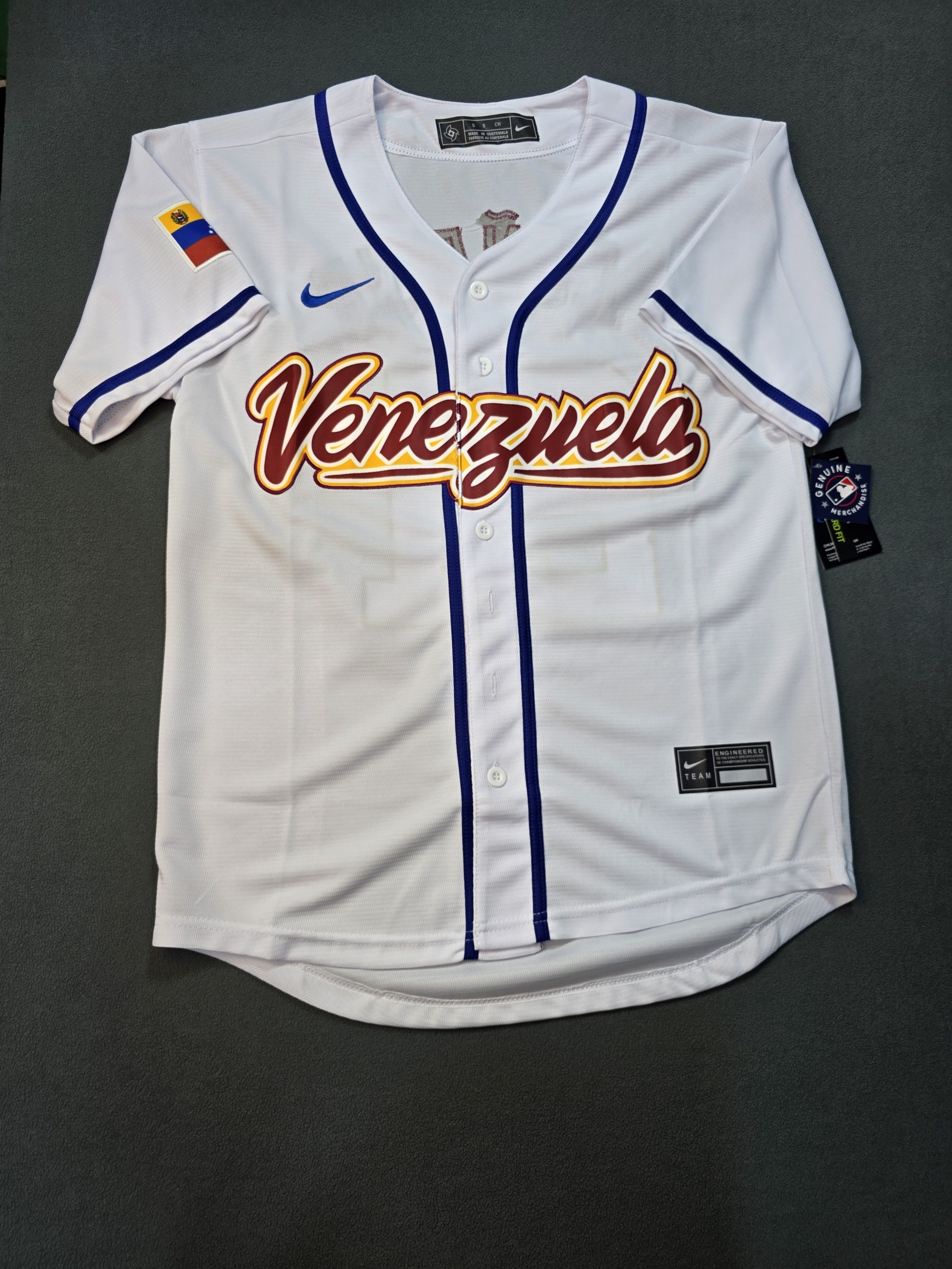 camiseta-beisbol-venezuela-acuna-jr-21-blanco-nike-mlbcam0011-front