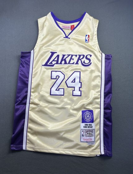 Camiseta Los Angeles Lakers Kobe Bryant #24 Mitchell & Ness Dorado